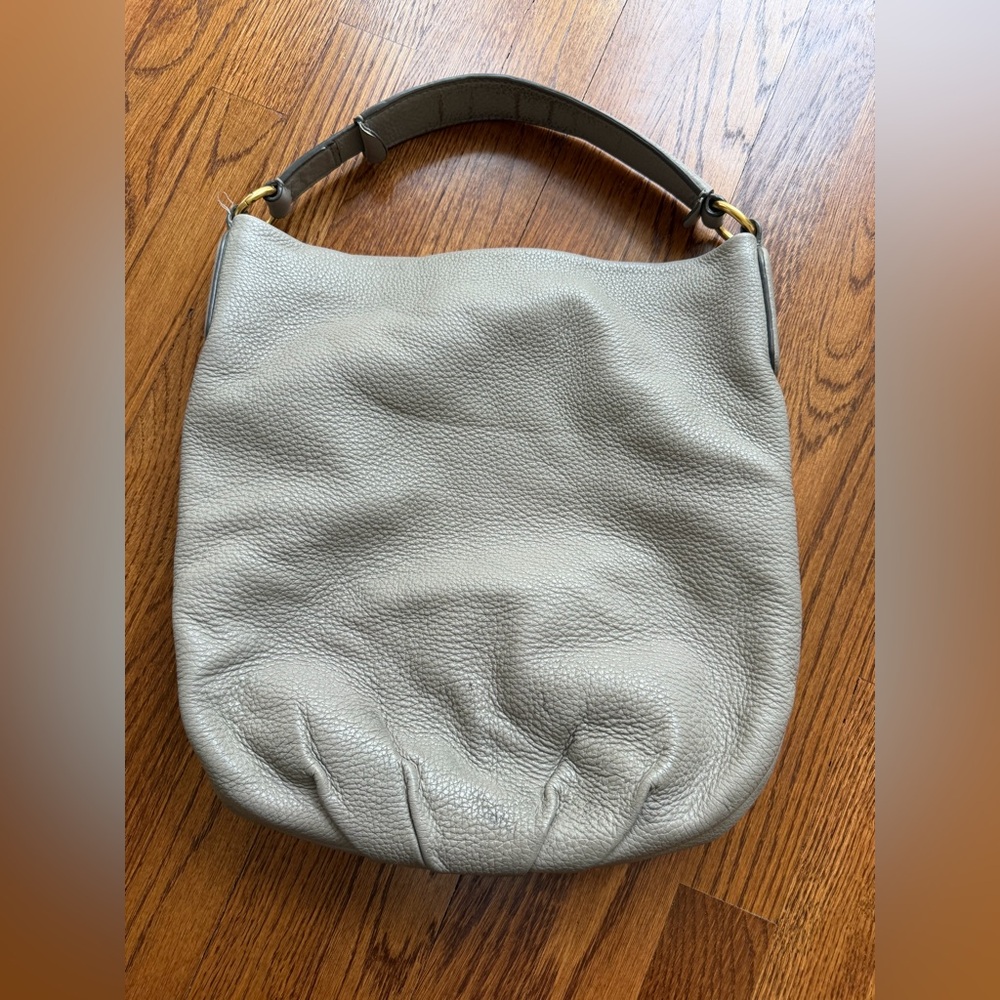 Marc by Marc Jacob’s Gray Leather Shoulder Bag - Neutral Pebbled Leather - Picture 4 of 9